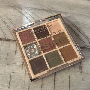 6 FOR $25 SALE makeup revolution striped khaki palette